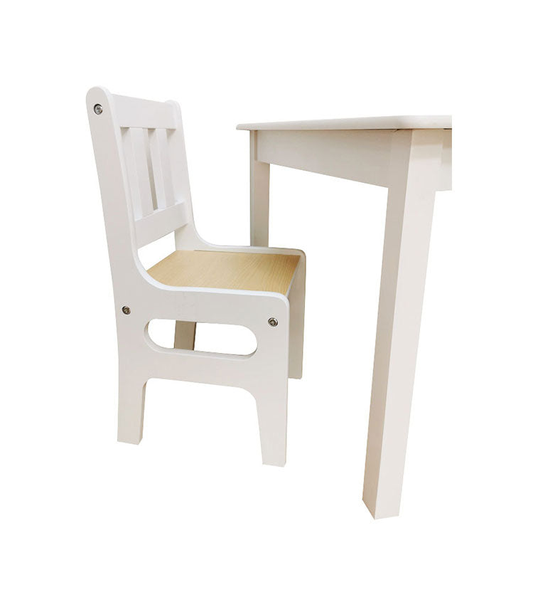 Benny Table & Chairs