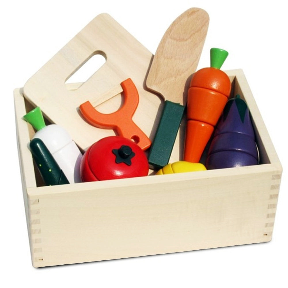 Play Pretend Cutting Vegetables